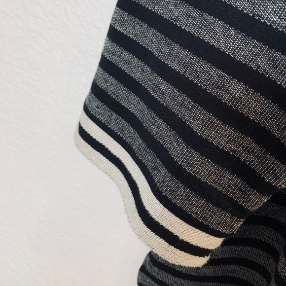 Soft Surroundings Shirt Size 2X Black Gray Striped Top CozyCore - Picture 7 of 9